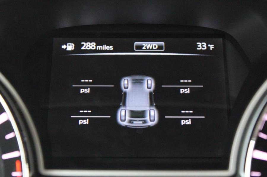  Nissan Pathfinder 2013 года  (фото 41 из 141)